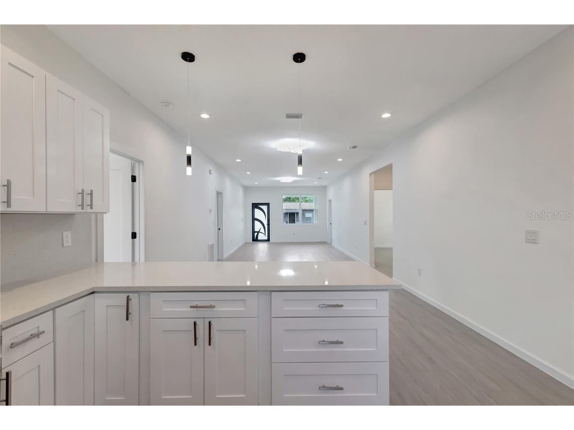 4409 N Troy Street Tampa FL 33610 TB8449147 image16