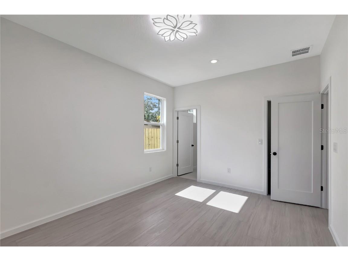 4409 N Troy Street Tampa FL 33610 TB8449147 image17