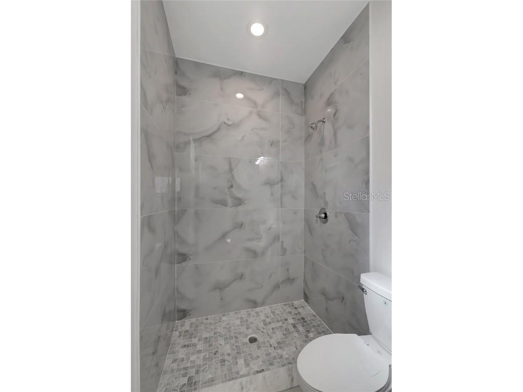 4409 N Troy Street Tampa FL 33610 TB8449147 image20