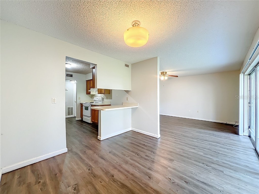 4409 S Semoran Boulevard #3 Orlando FL 32822 OM709109 image17