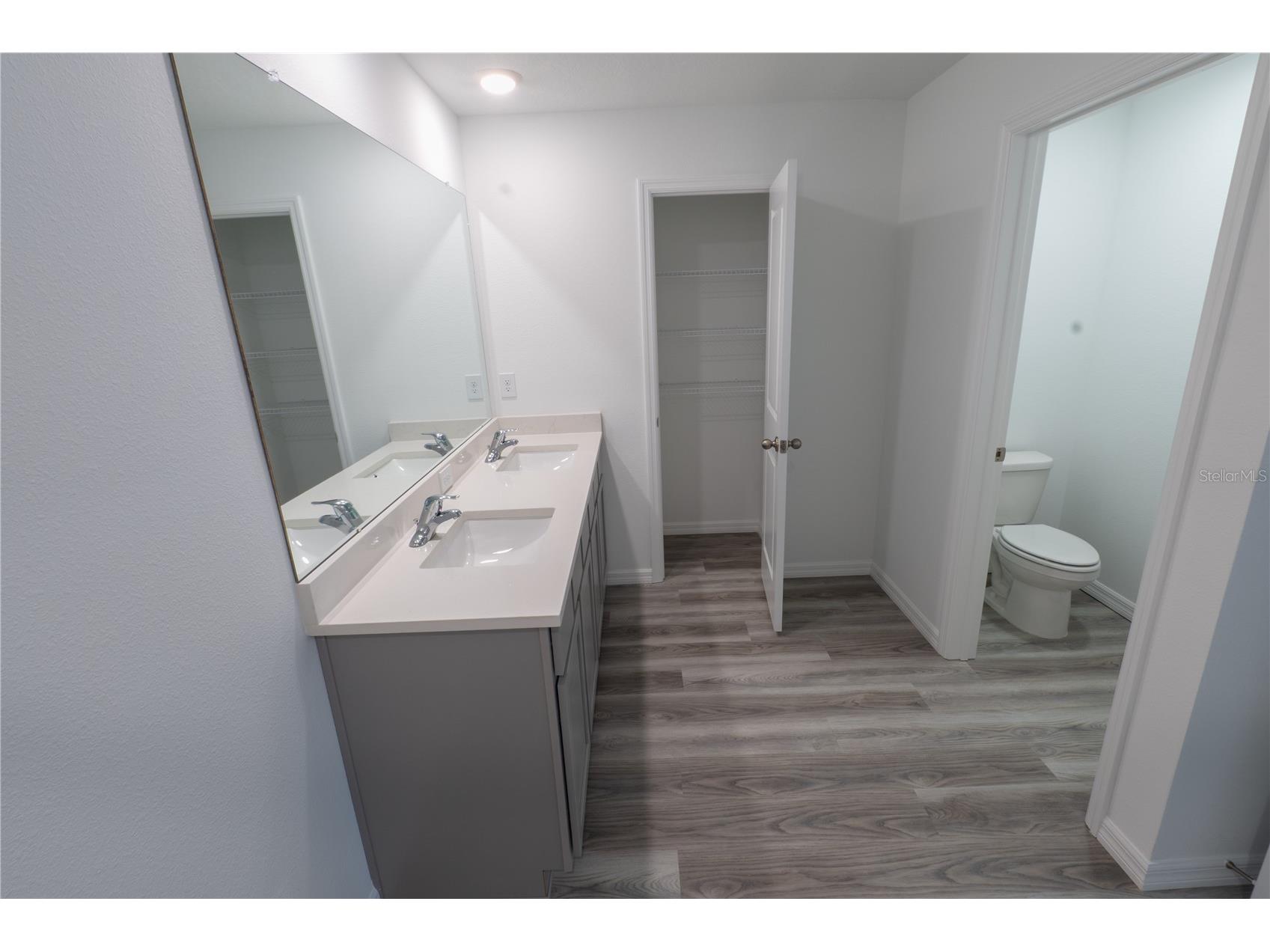 4409 Sand Dollar Way Zephyrhills FL 33541 TB8529562 image8