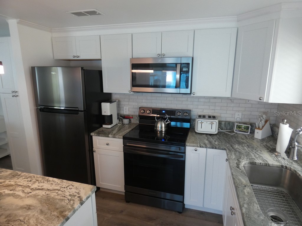 4409 Tucker Square New Port Richey FL 34652 W7877829 image2