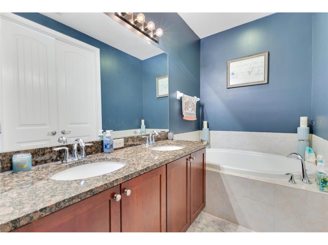 4409 W Gray Street #5 Tampa FL 33609 TB8439453 image16