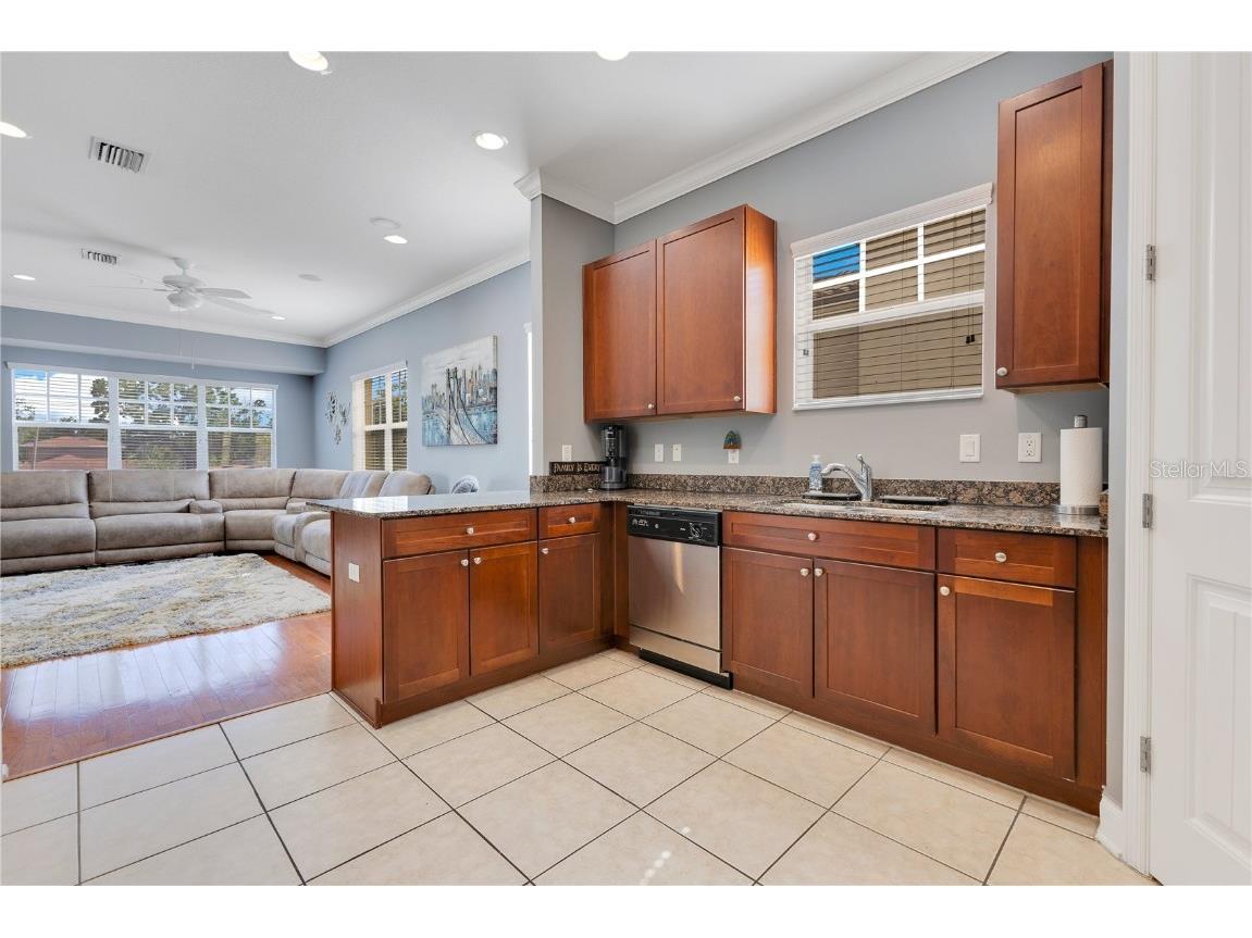 4409 W Gray Street #5 Tampa FL 33609 TB8439453 image9