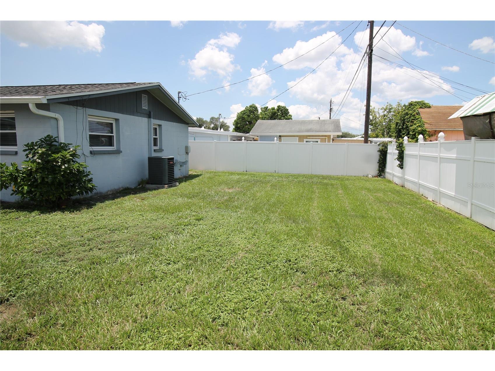4409 W Minnehaha Street Tampa FL 33614 TB8530771 image15