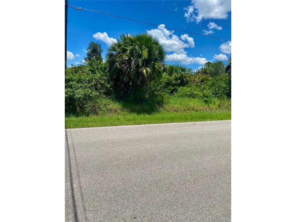 441 37th Avenue NW Naples FL 34120 W7876261 image1