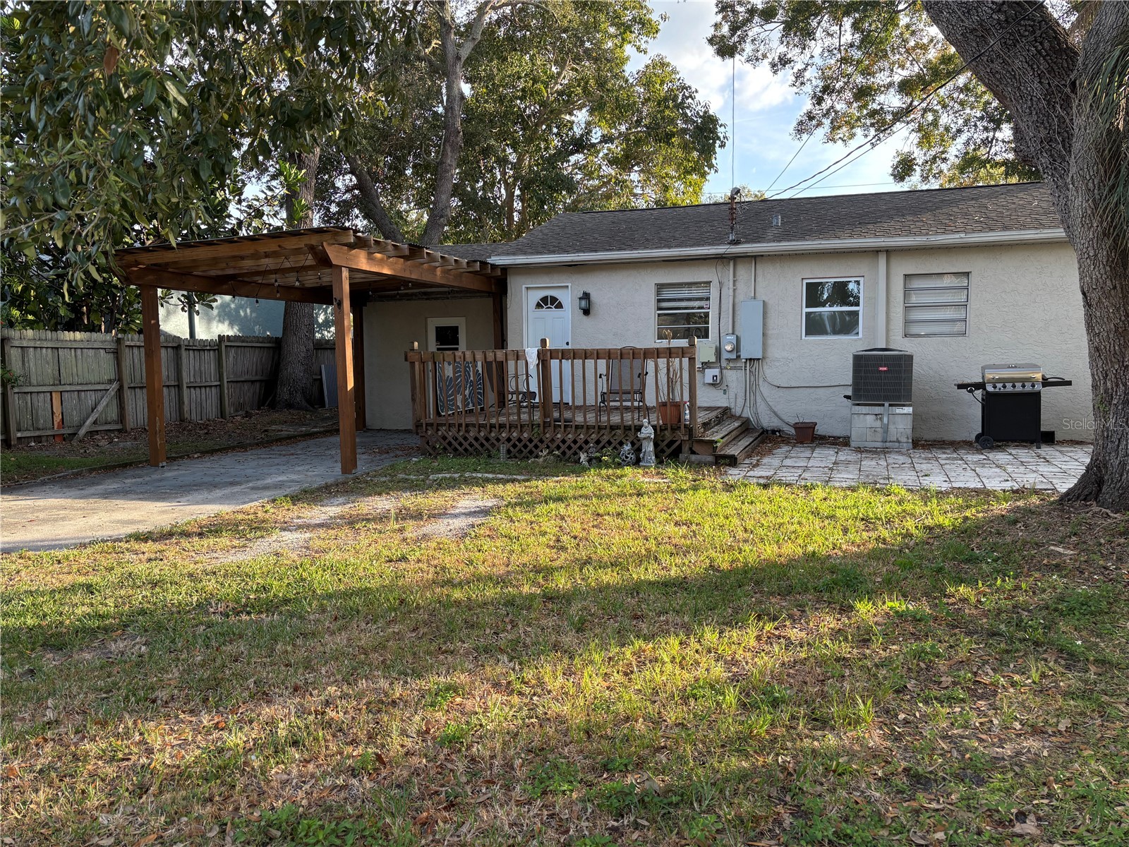 441 40th Avenue NE Saint Petersburg FL 33703 O6376716 image3