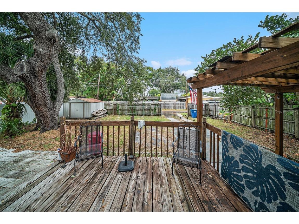 441 40th Avenue NE Saint Petersburg FL 33703 TB8452836 image17