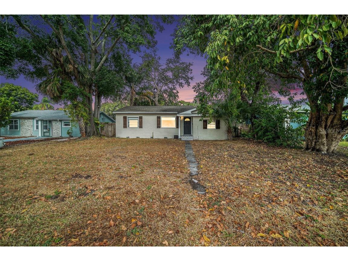 441 40th Avenue NE Saint Petersburg FL 33703 TB8452836 image2