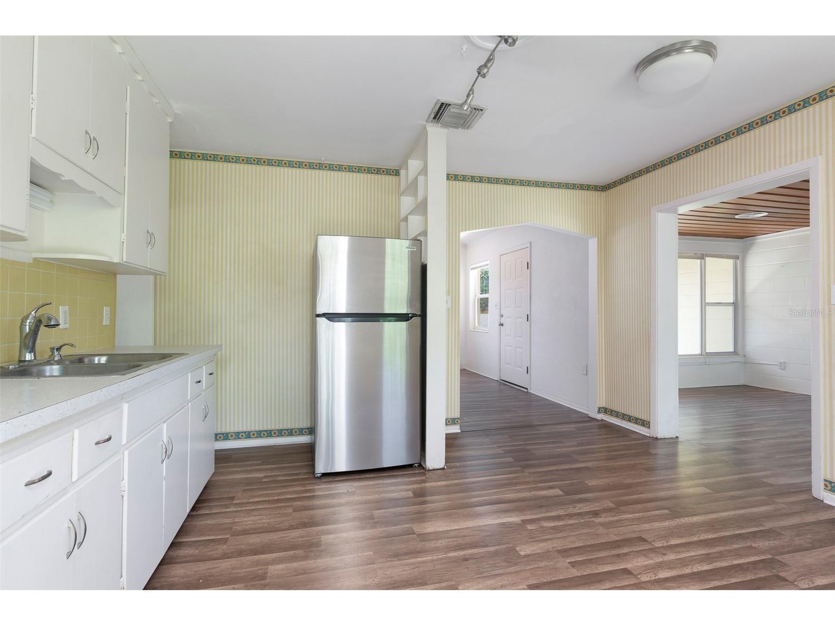 441 57th Street N Saint Petersburg FL 33710 TB8513563 image8