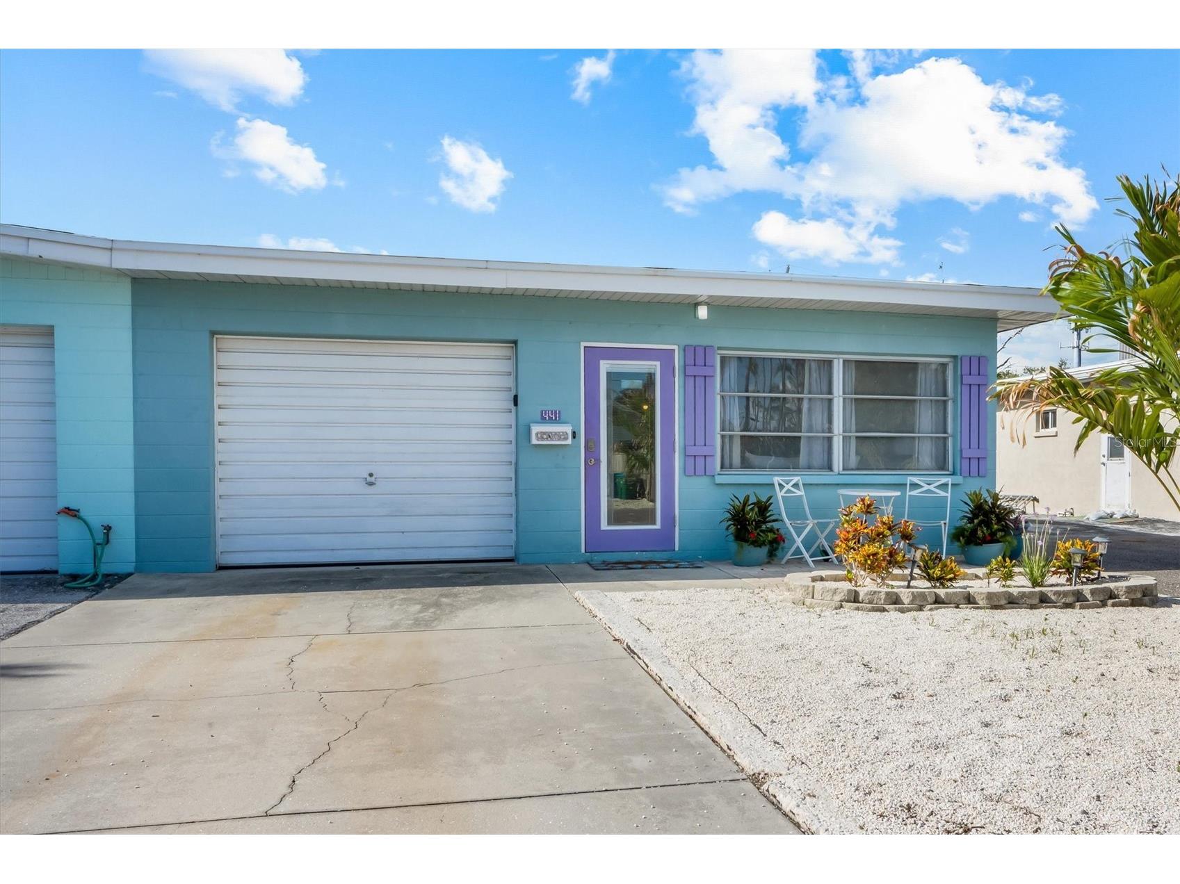 441 62nd Street Holmes Beach FL 34217 A4657725 image1
