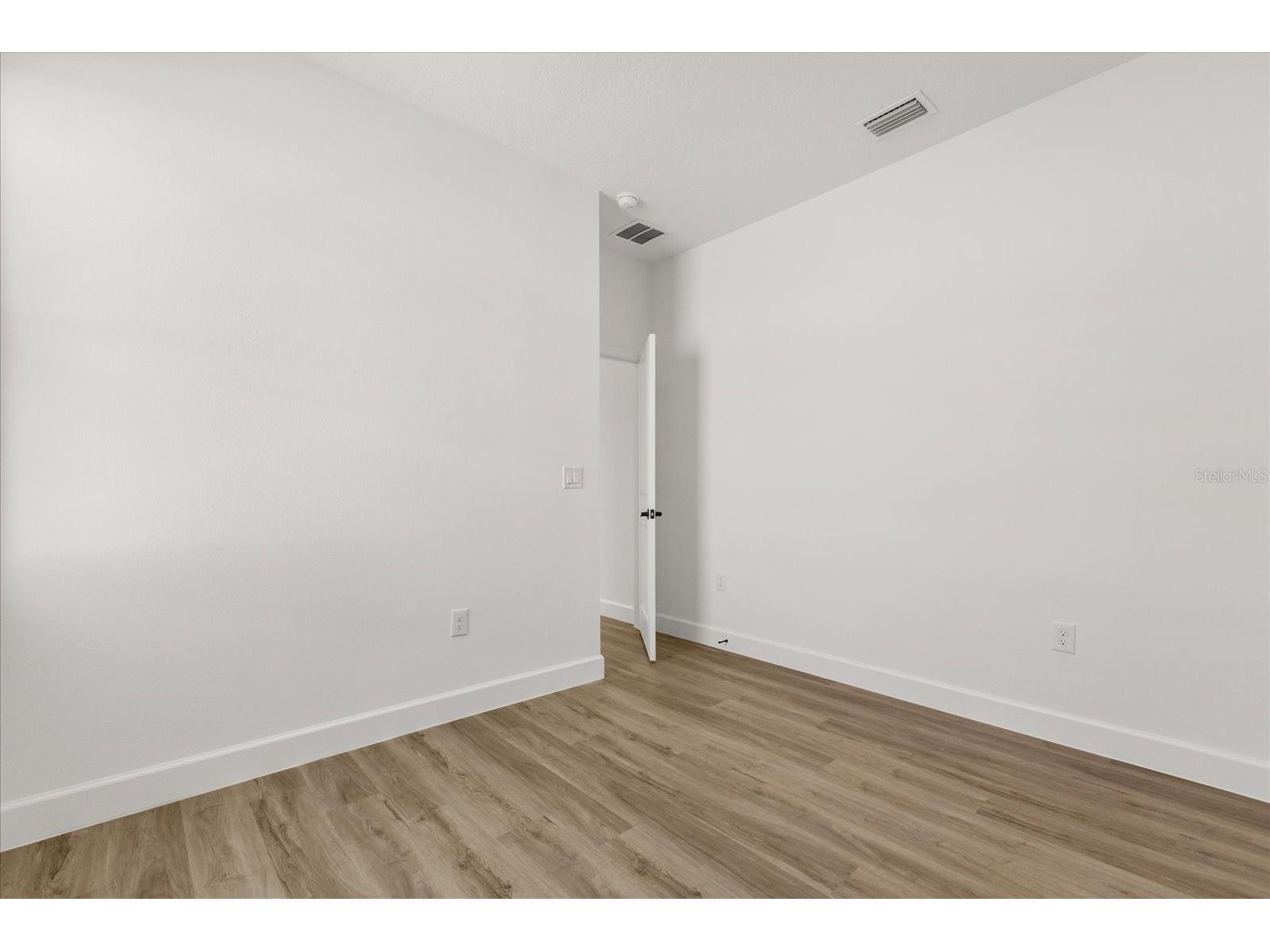 441 Caraway Drive Kissimmee FL 34759 O6312012 image9