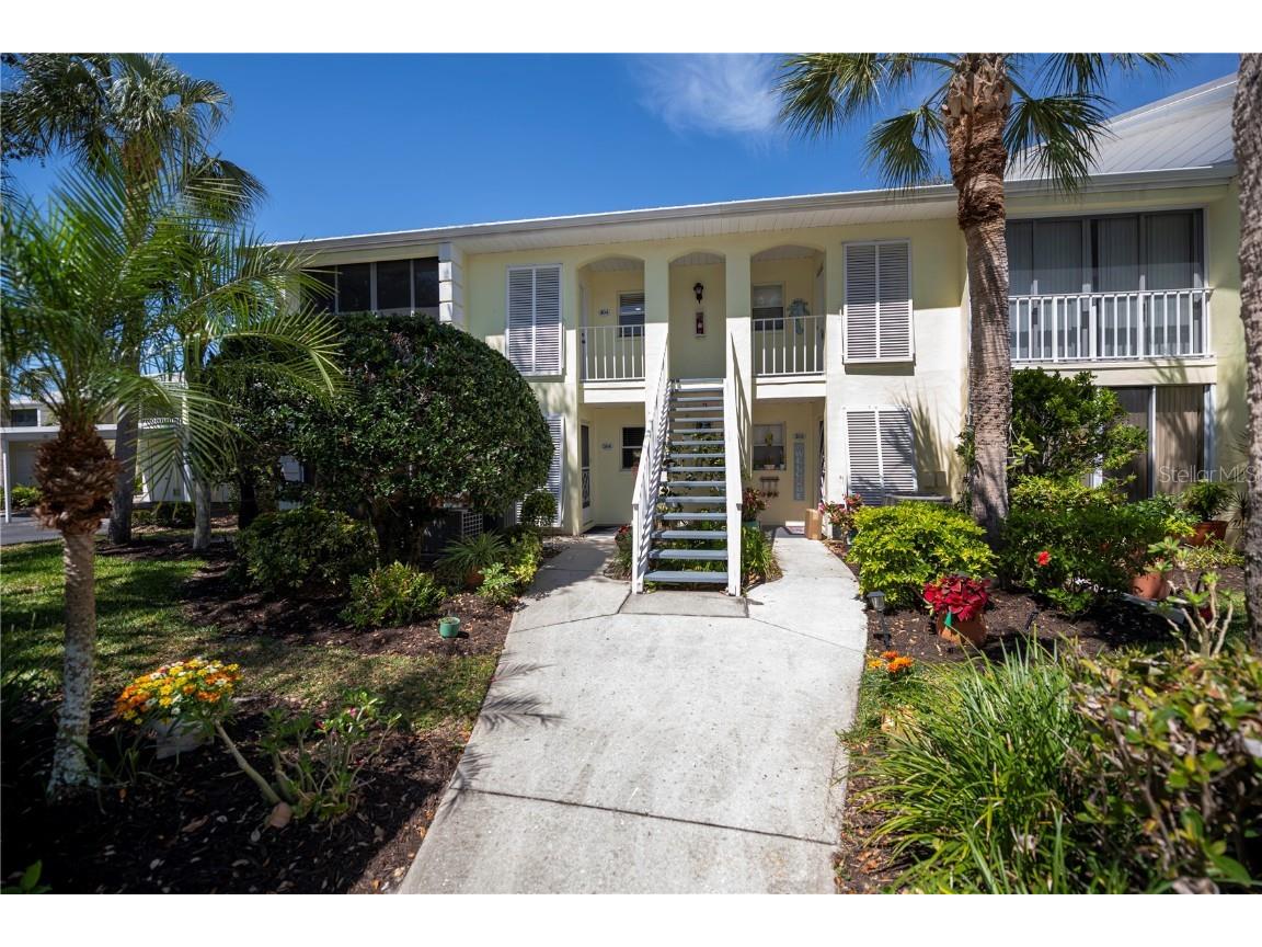 441 Cerromar Lane #404 Venice FL 34293 N6137761 image1