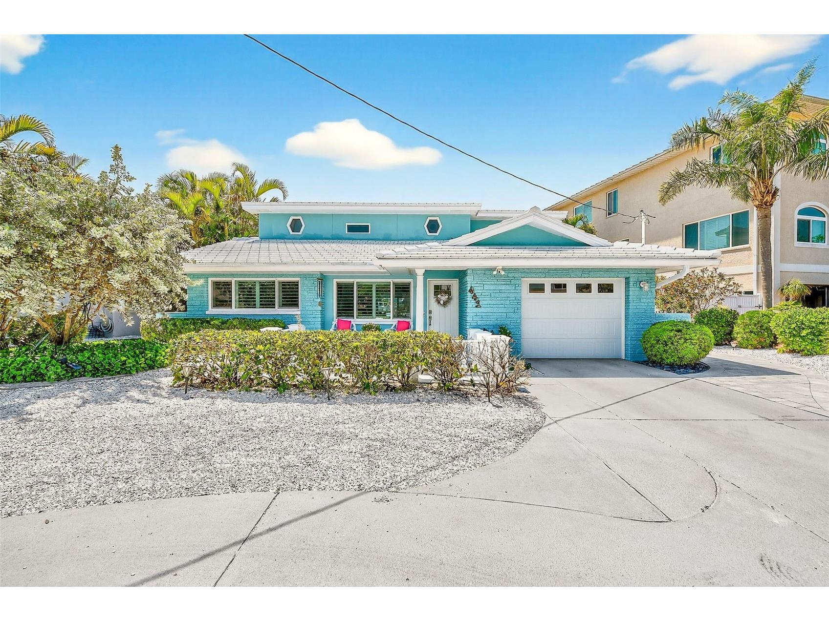 441 Harbor Drive S Indian Rocks Beach FL 33785 TB8491704 image1