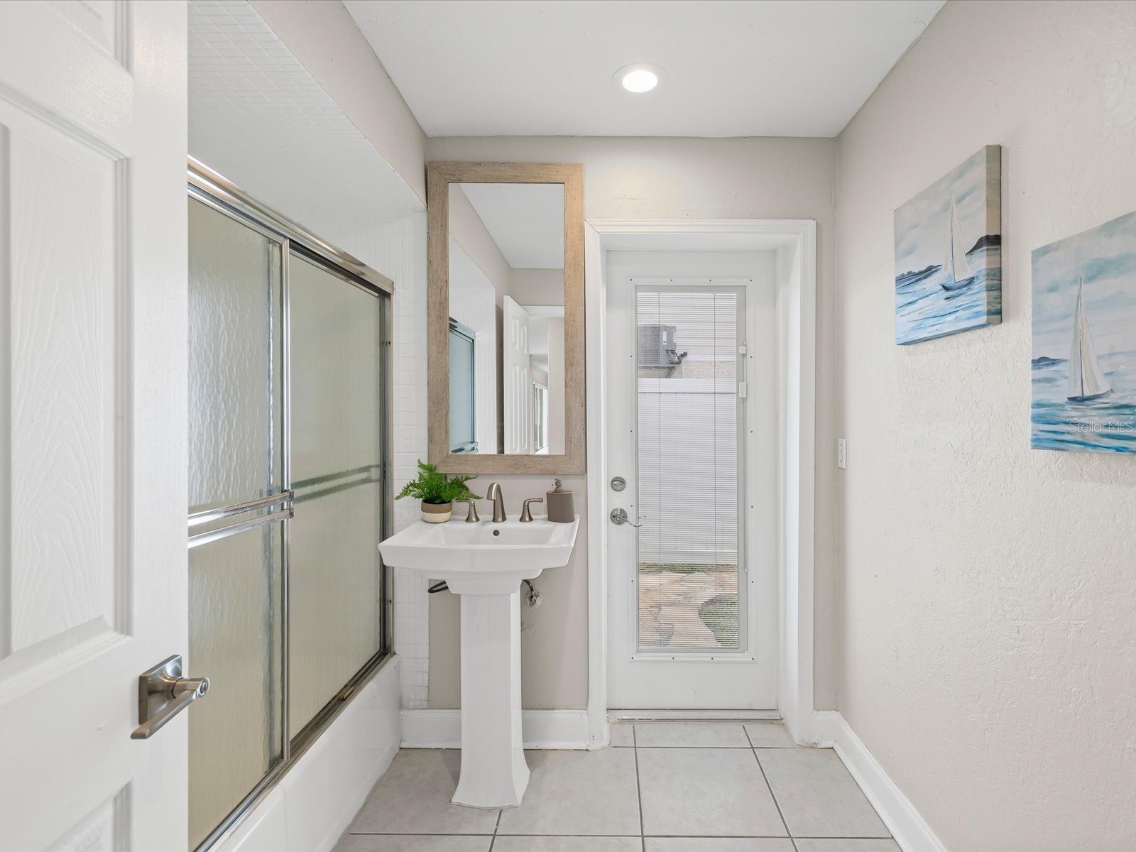 441 Palm Island NE Clearwater FL 33767 TB8481527 image10