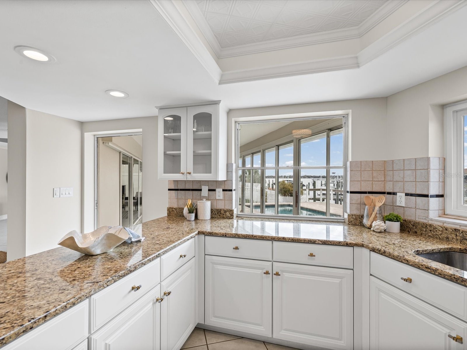 441 Palm Island NE Clearwater FL 33767 TB8481527 image14