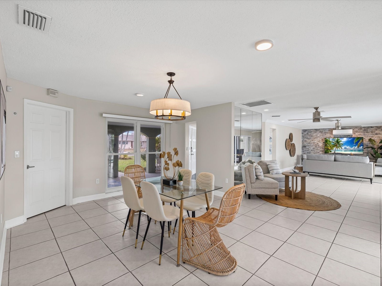 441 Palm Island NE Clearwater FL 33767 TB8481527 image18