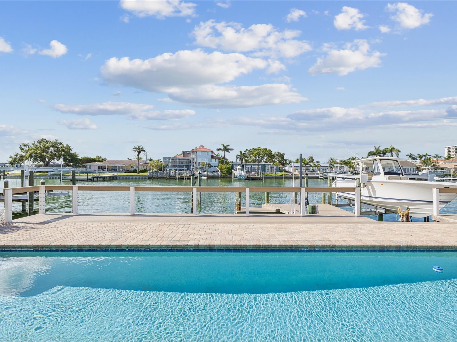 441 Palm Island NE Clearwater FL 33767 TB8481527 image40