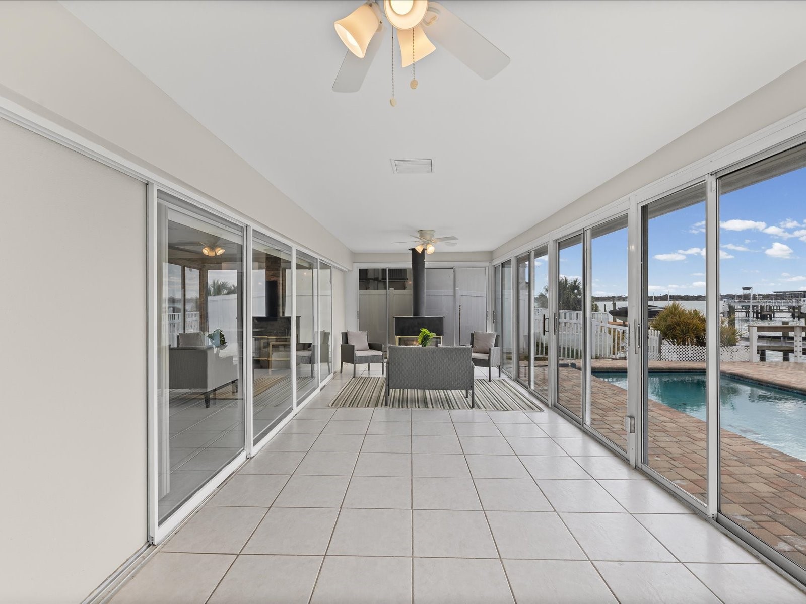 441 Palm Island NE Clearwater FL 33767 TB8481527 image7