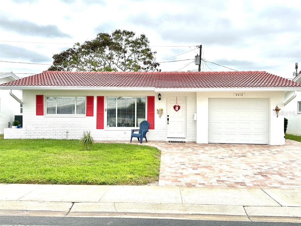 4410 94th Avenue N Pinellas Park FL 33782 U8228805 image1