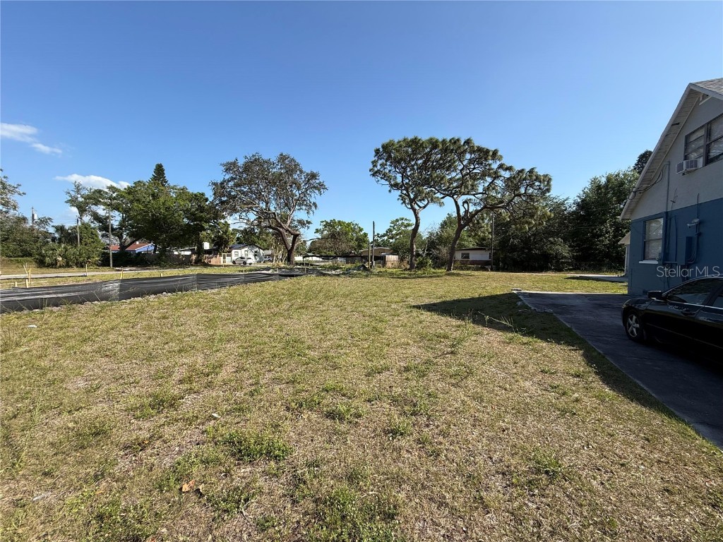 4410 9th Avenue S Saint Petersburg FL 33711 TB8369851 image1