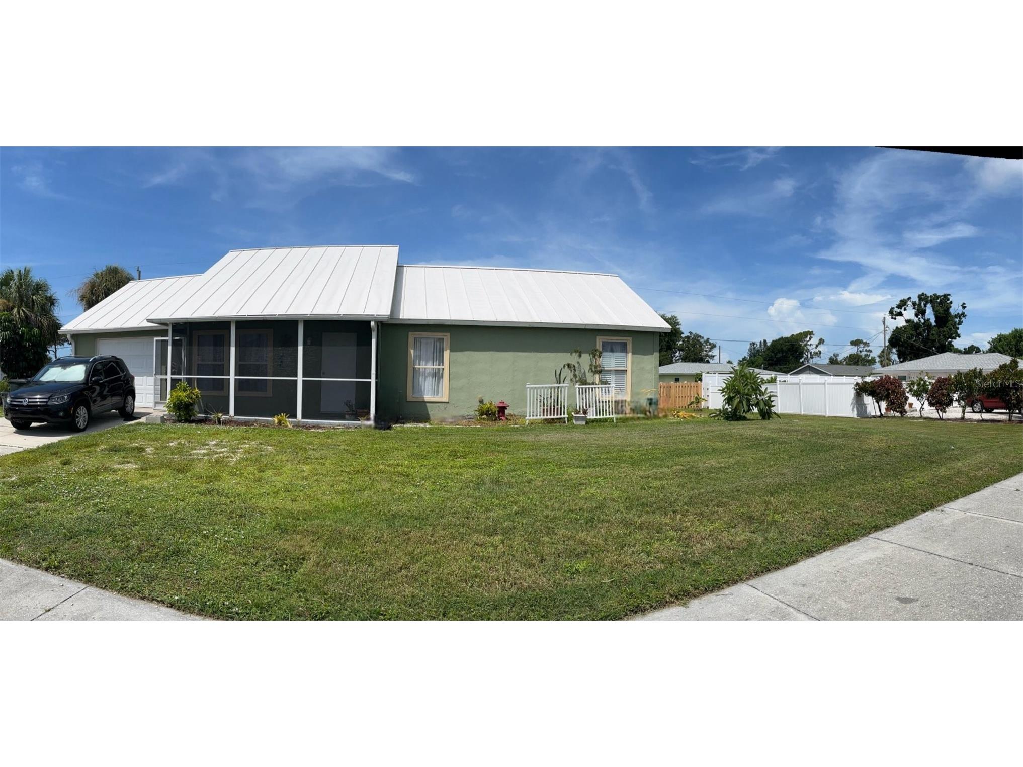 4410 Englewood Road Venice FL 34293 A4674970 image1