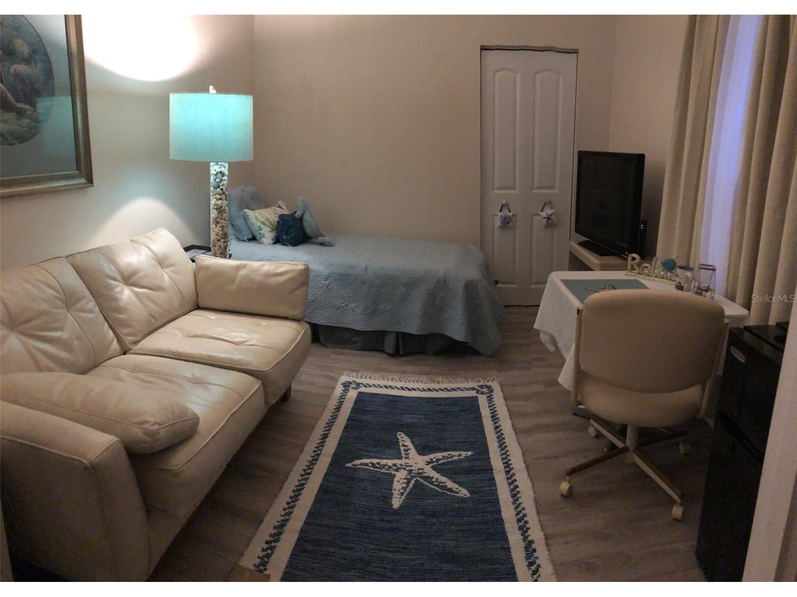 4410 Englewood Road Venice FL 34293 A4674970 image7