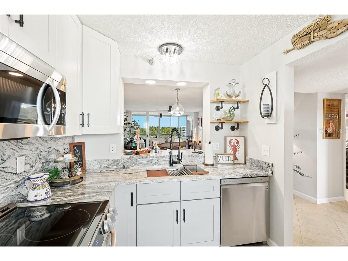 4410 Fairways Boulevard #406 Bradenton FL 34209 A4672727 image3