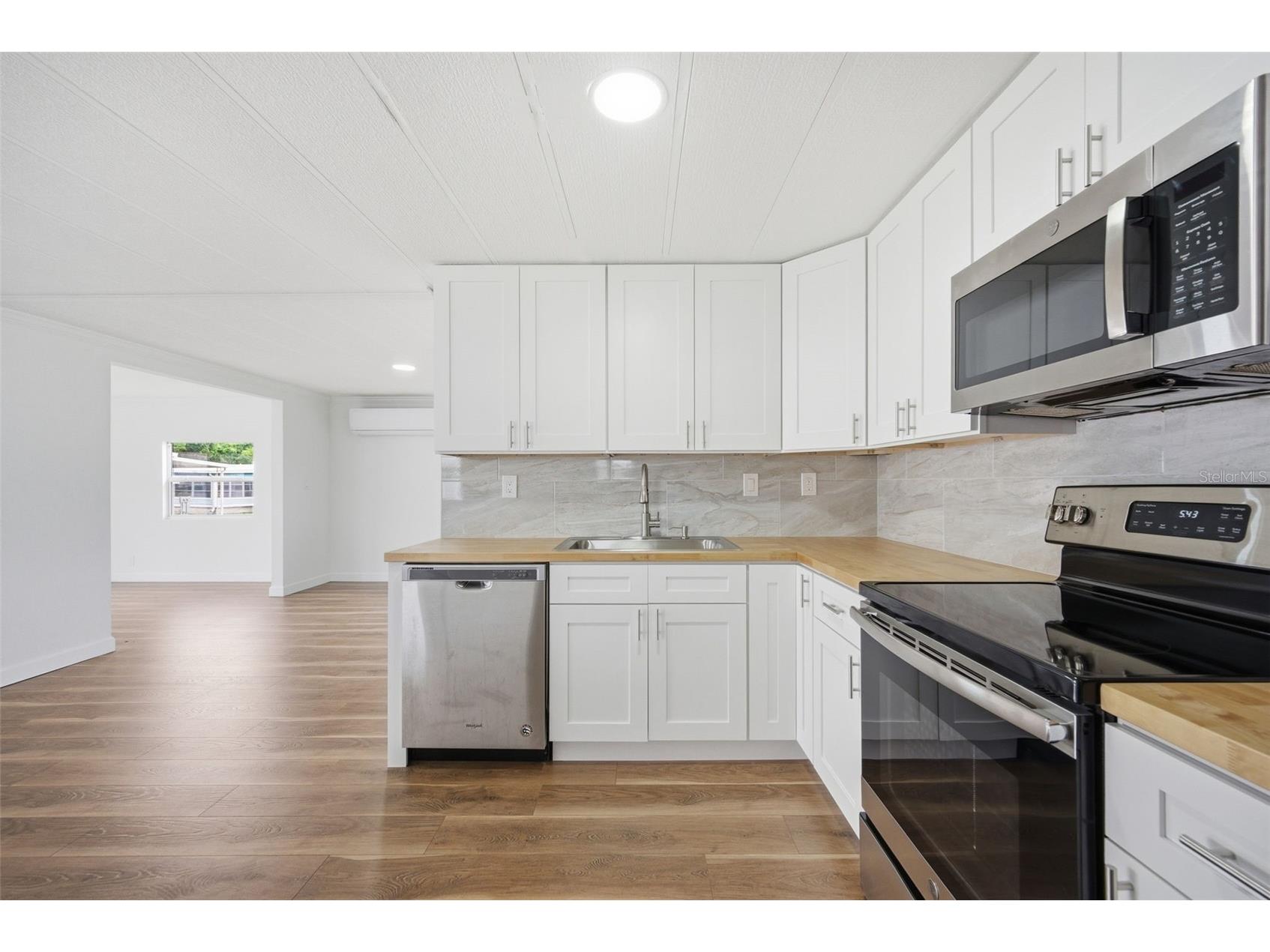 4410 Tucker Square New Port Richey FL 34652 TB8514831 image6