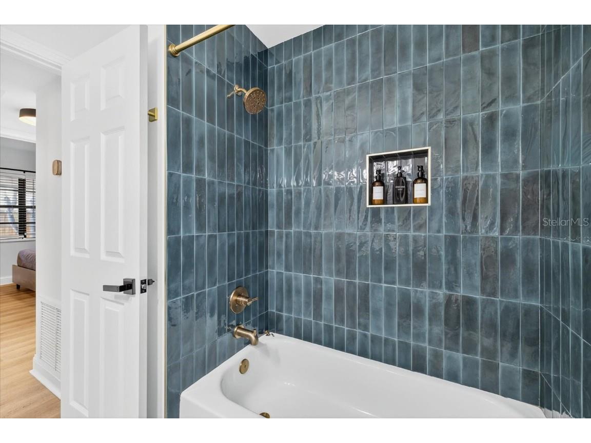 4410 W Bay Court Avenue Tampa FL 33611 TB8430316 image37