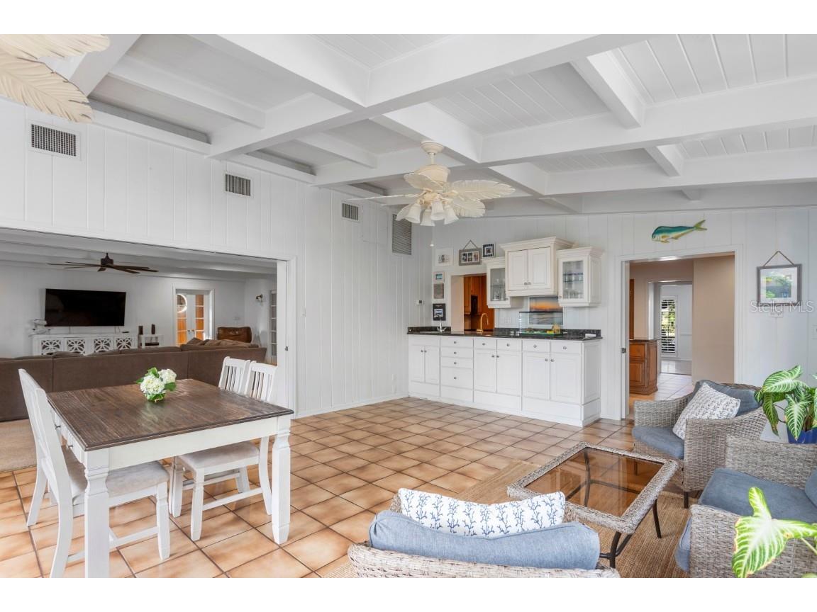 4410 W Clear Avenue Tampa FL 33629 TB8445253 image11