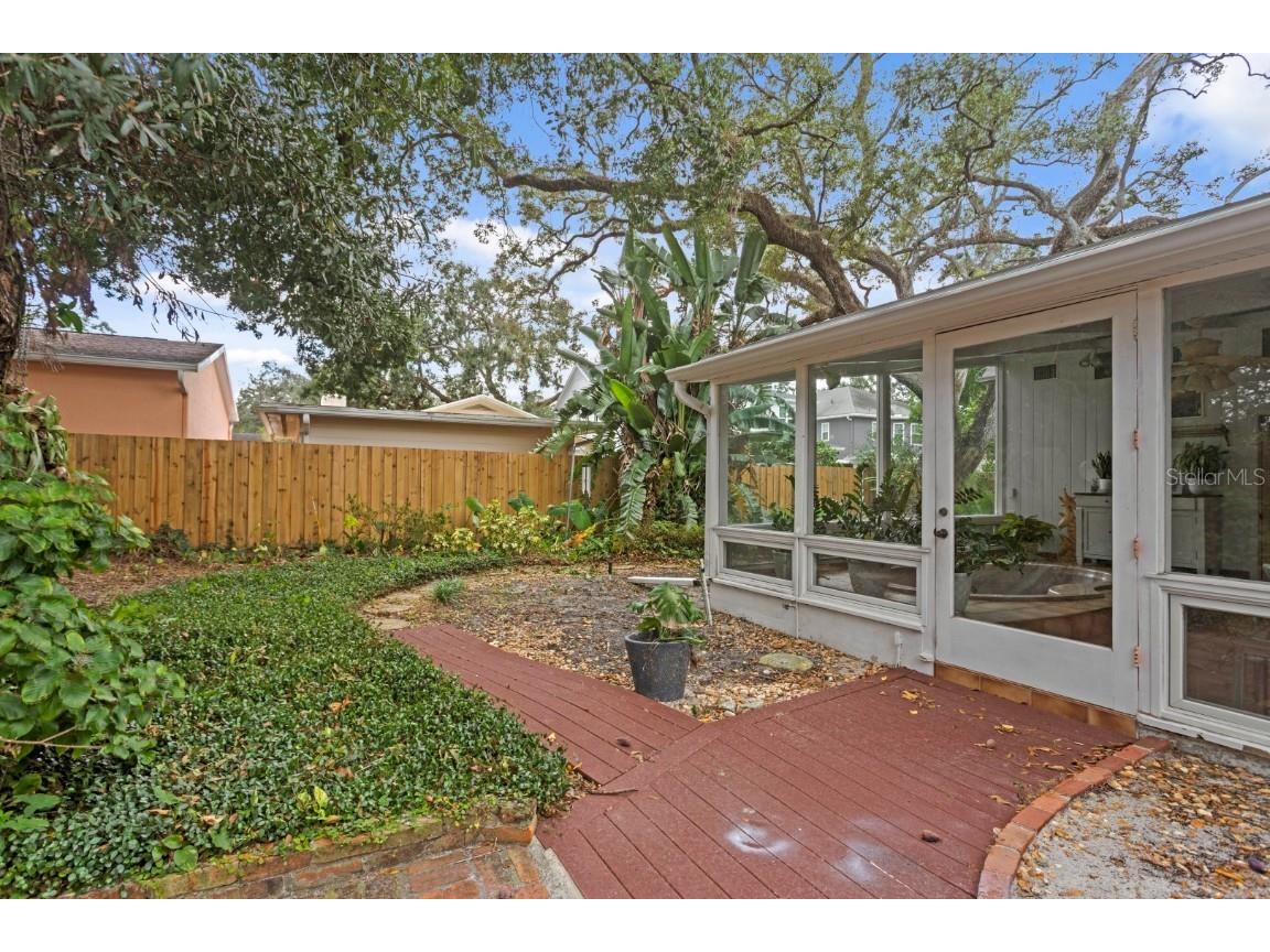 4410 W Clear Avenue Tampa FL 33629 TB8445253 image30