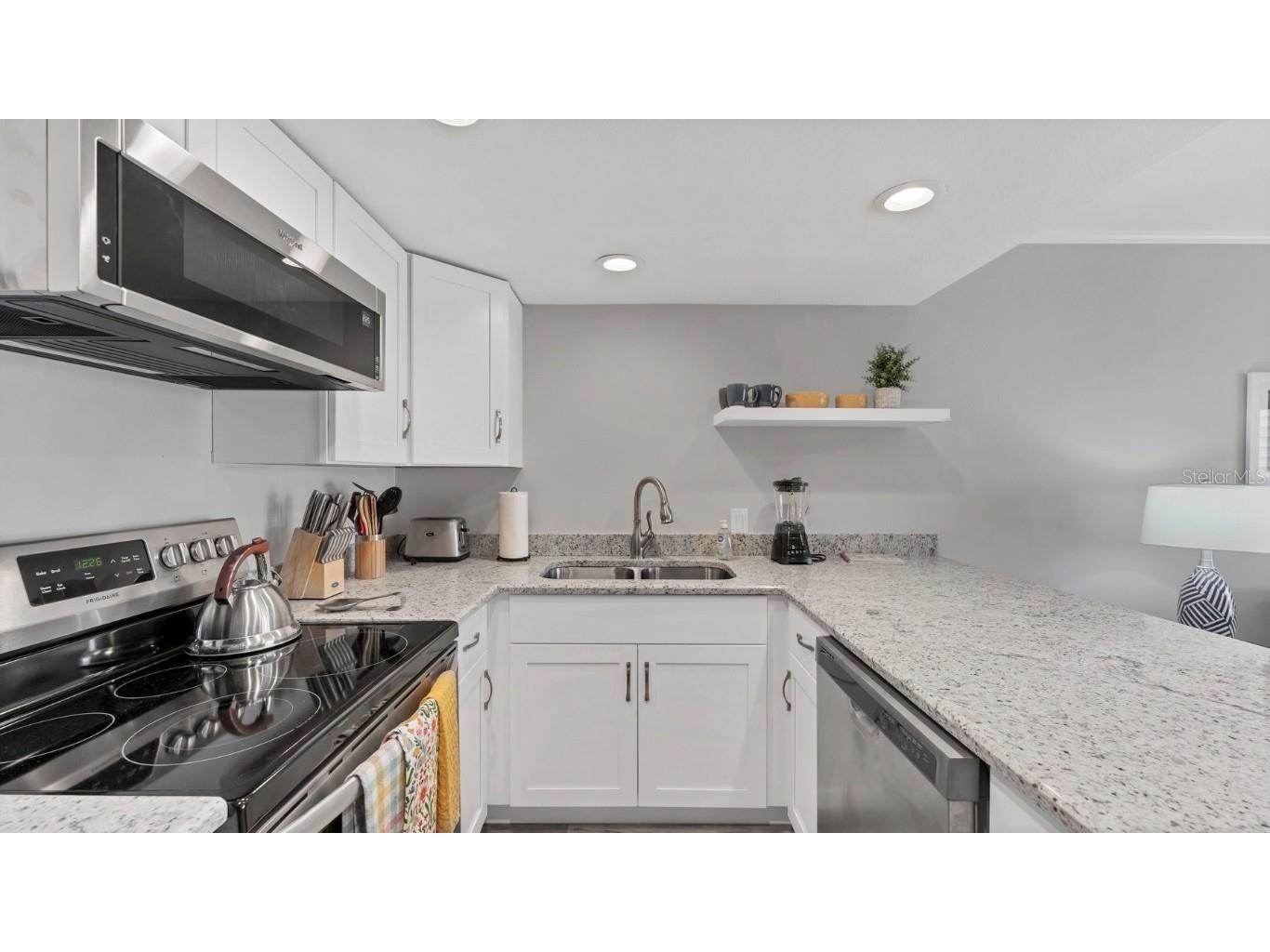 4410 Warren Avenue #203 Port Charlotte FL 33953 D6145196 image6