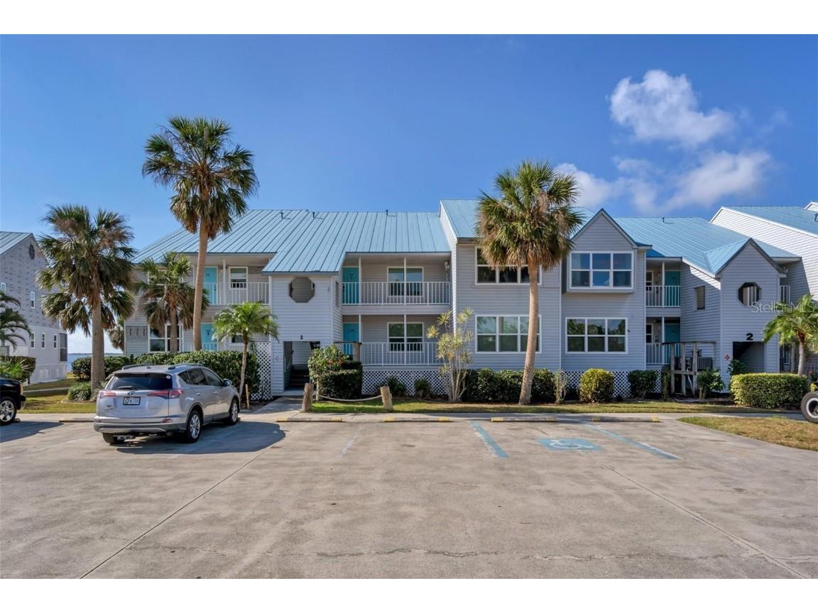 4410 Warren Avenue #216 Port Charlotte FL 33953 C7498116 image1