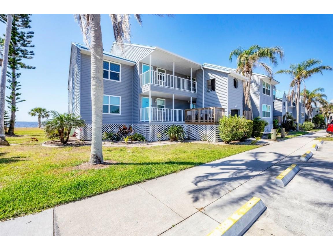 4410 Warren Avenue #306 Port Charlotte FL 33953 D6142042 image1