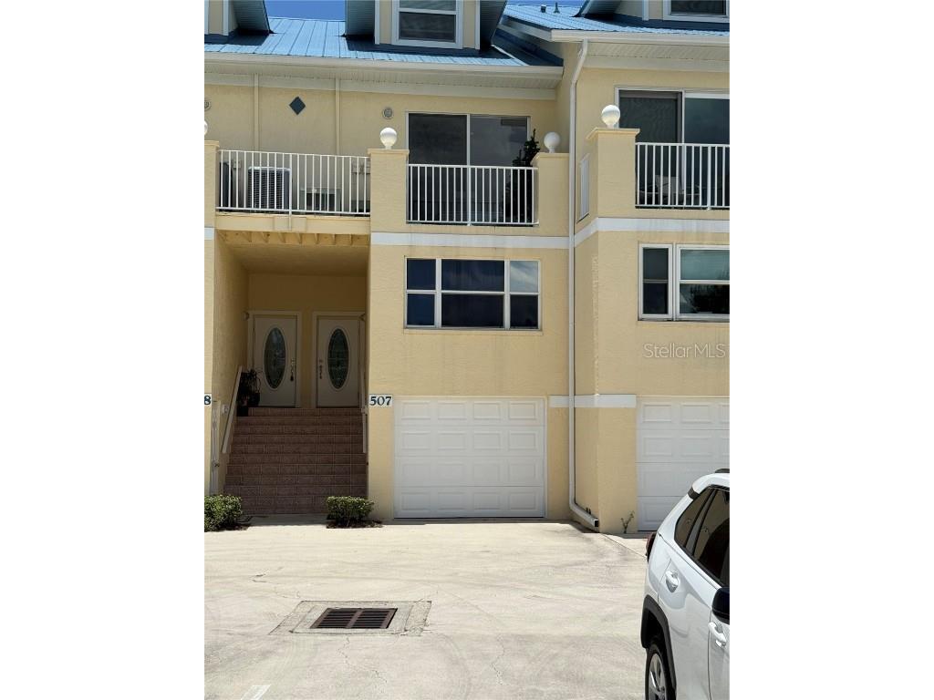 4410 Warren Avenue #507 Port Charlotte FL 33953 - CHARLOTTE HARBOR D6143088 image1