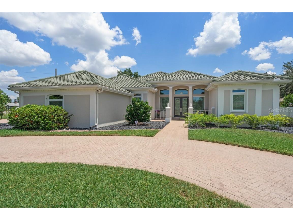 4411 Mcintosh Lake Avenue Sarasota FL 34233 A4611185 image1