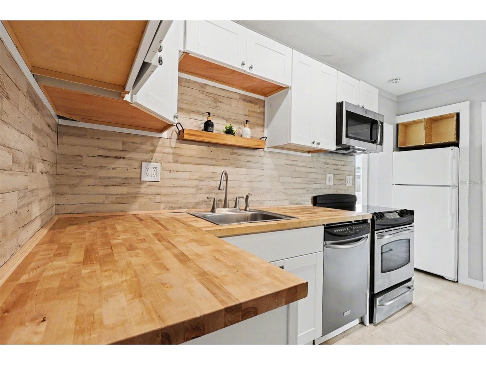4411 Melbourne Street Punta Gorda FL 33980 C7523969 image10