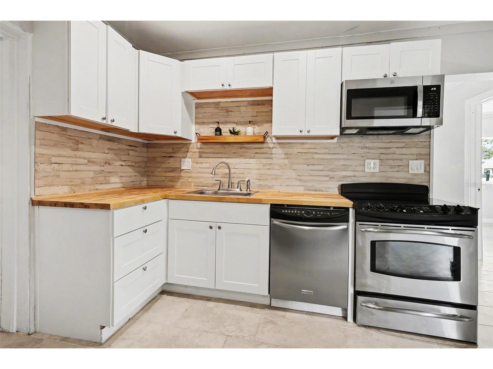 4411 Melbourne Street Punta Gorda FL 33980 C7523969 image13