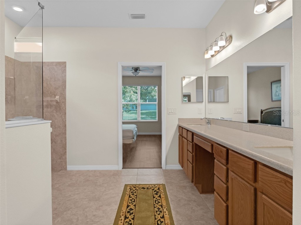 4411 Winchester Court Leesburg FL 34748 G5100901 image18