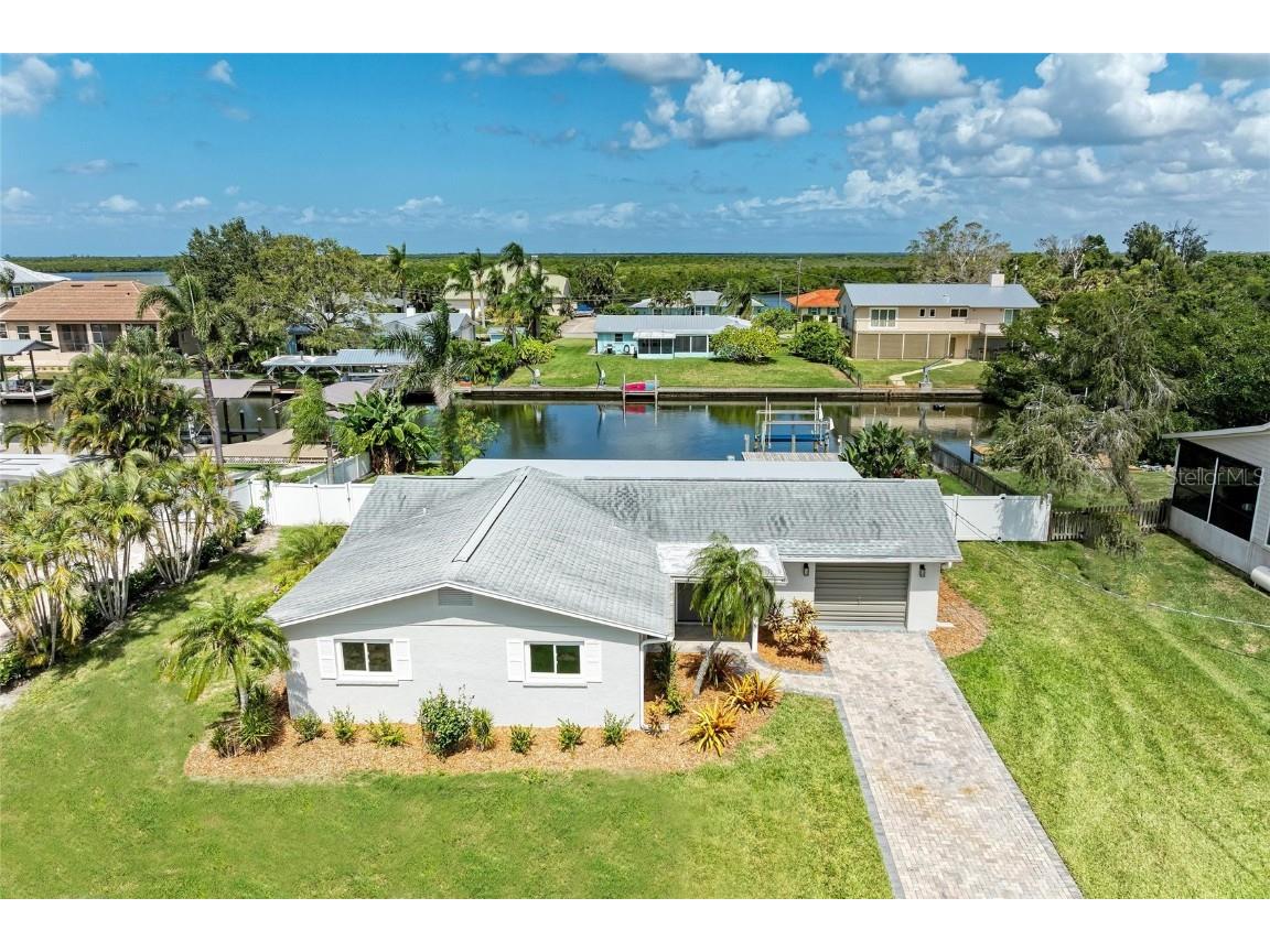 4412 Dolphin Lane Palmetto FL 34221 - CANAL TO TERRA CEIA BAY & GULF A4667535 image1