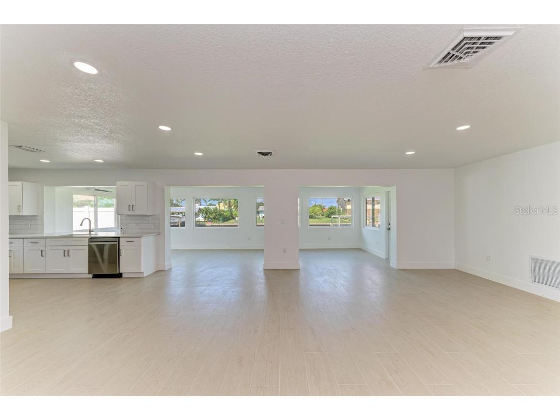 4412 Dolphin Lane Palmetto FL 34221 - CANAL TO TERRA CEIA BAY & GULF A4667535 image10