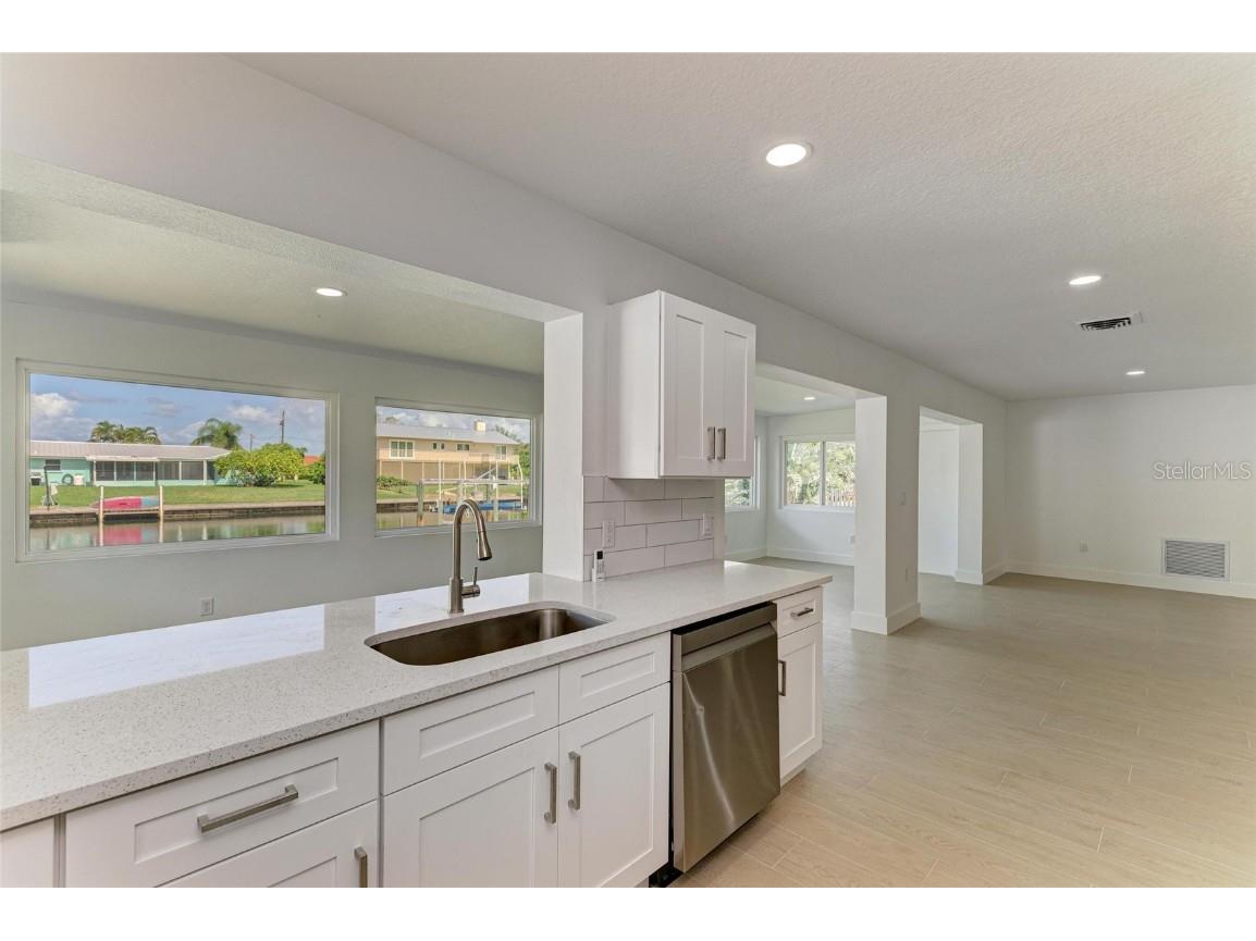 4412 Dolphin Lane Palmetto FL 34221 - CANAL TO TERRA CEIA BAY & GULF A4667535 image15