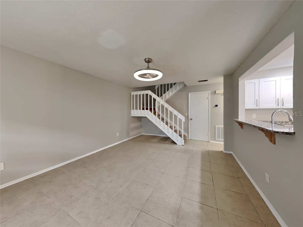 4412 Prairie Court #13B-1 Orlando FL 32808 O6353853 image2