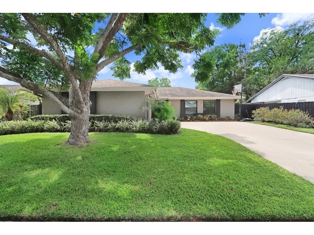 4412 Stonehenge Road Tampa FL 33624 TB8427072 image2