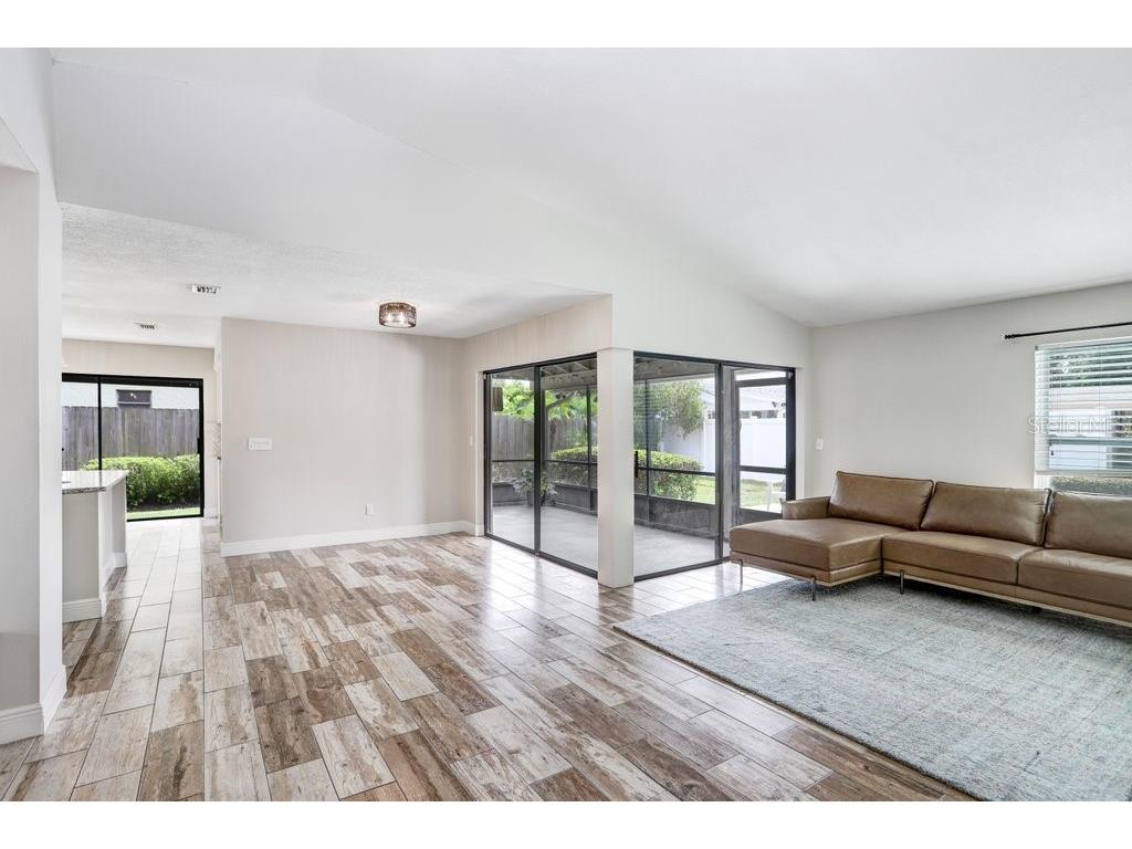 4412 Stonehenge Road Tampa FL 33624 TB8427072 image6