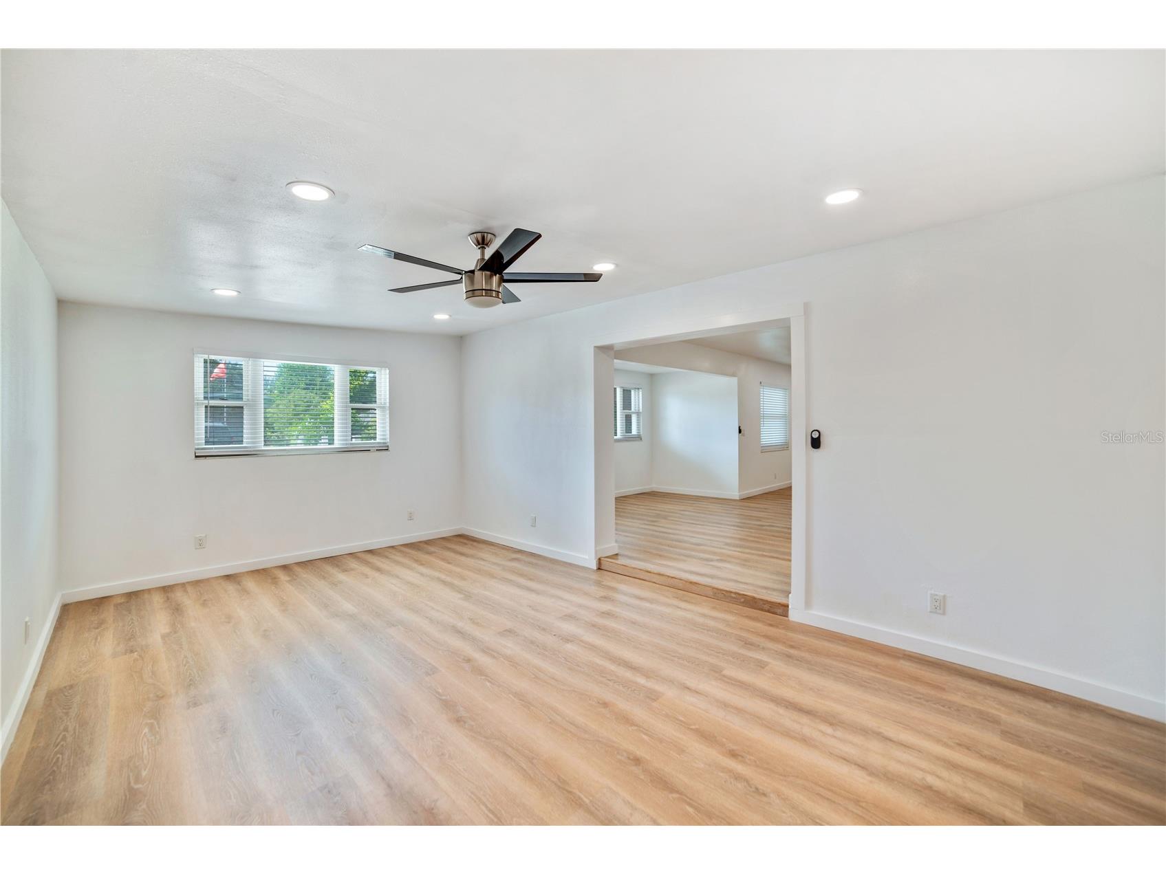 4413 W Rogers Avenue Tampa FL 33611 TB8494943 image12