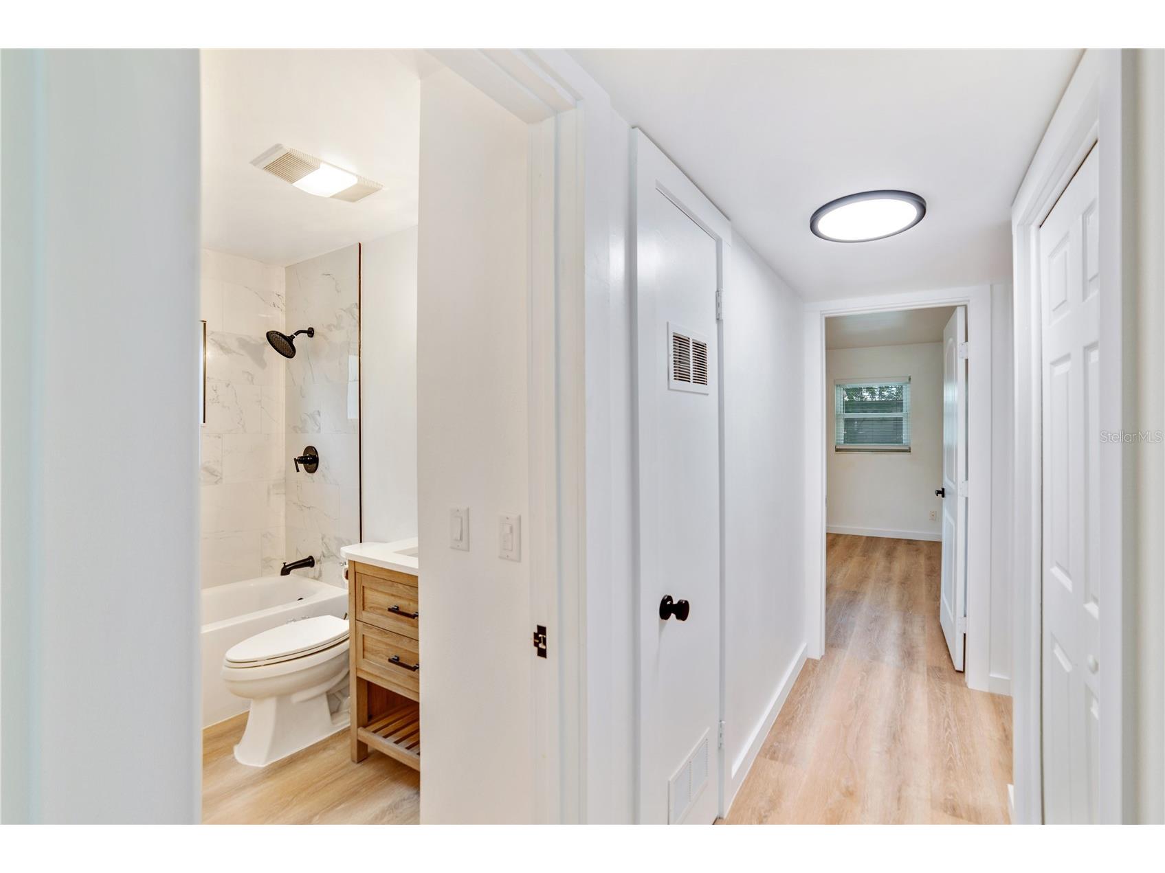 4413 W Rogers Avenue Tampa FL 33611 TB8494943 image14