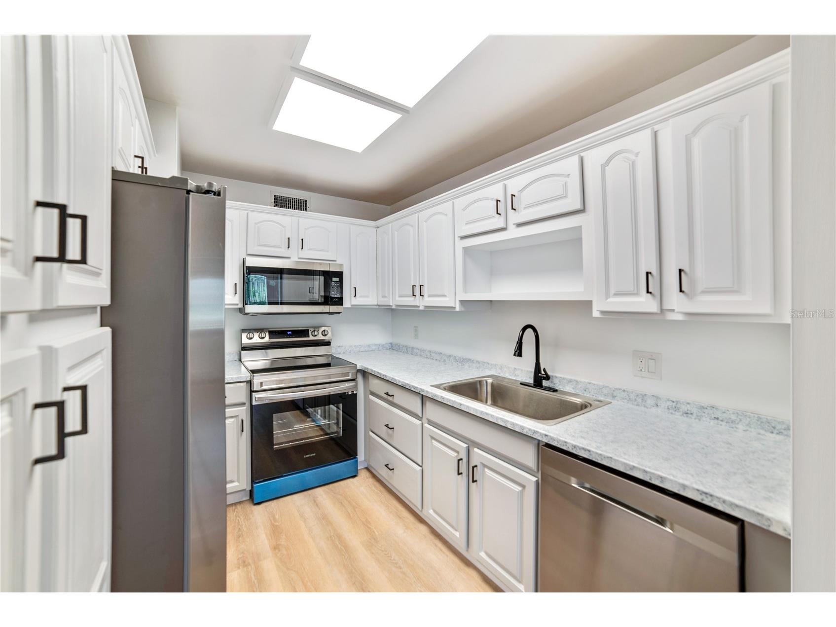 4413 W Rogers Avenue Tampa FL 33611 TB8494943 image8