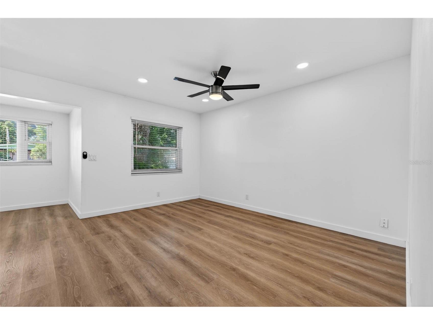 4413 W Rogers Avenue Tampa FL 33611 TB8501073 image4